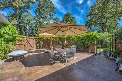 541 Natchez Park, Conroe, TX 77302 - Photo 5