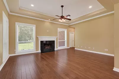 110 Regal Lane, Liberty, TX 77575 - Photo 5