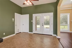 110 Regal Ln, Liberty, TX 77575 - Photo 9