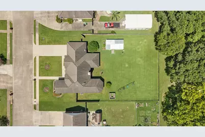 110 Regal Lane, Liberty, TX 77575 - Photo 31