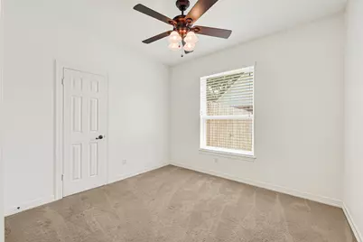 110 Regal Lane, Liberty, TX 77575 - Photo 13
