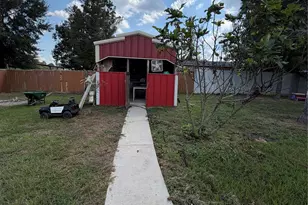 7980 Clayton Wayne N Dr, Conroe, TX 77306 - Photo 9