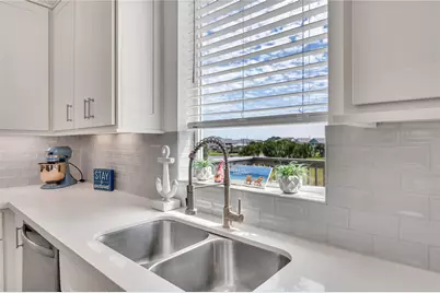 22919 Cuadro Street, Galveston, TX 77554 - Photo 17