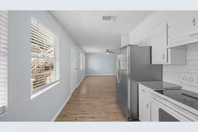 12033 18th Street, Santa Fe, TX 77510 - Photo 9