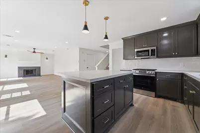 4524 Fox Run Street, Pearland, TX 77584 - Photo 3