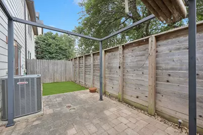 1214 Sampson Street, Houston, TX 77003 - Photo 39