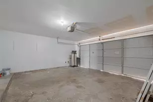 9926 Myrtle Field Ln, Houston, TX 77044 - Photo 33