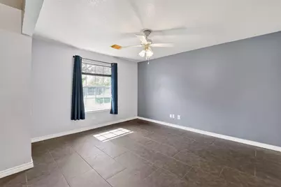 10819 Cayman Mist Drive, Houston, TX 77075 - Photo 7