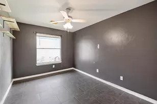 10819 Cayman Mist Dr, Houston, TX 77075 - Photo 29