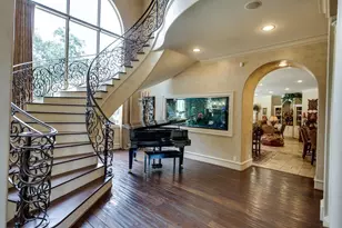 107 Sunset Dr, Friendswood, TX 77546 - Photo 3