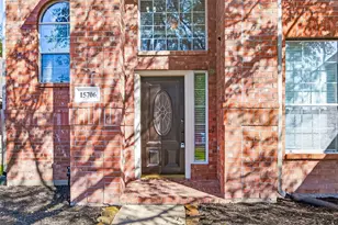 15706 Clear Pointe Dr, Cypress, TX 77429 - Photo 3