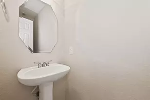 15706 Clear Pointe Dr, Cypress, TX 77429 - Photo 15