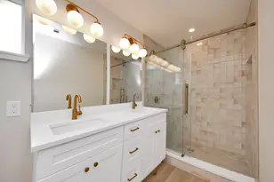 6815 Rockergate Dr, Houston, TX 77489 - Photo 13