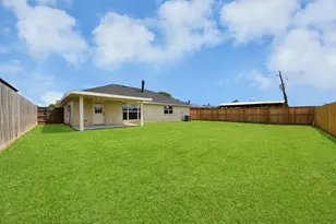 6815 Rockergate Dr, Houston, TX 77489 - Photo 19