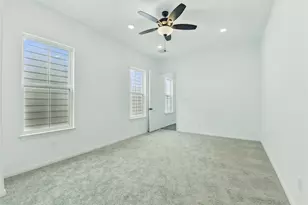 9902 Clark Rd, Houston, TX 77076 - Photo 15