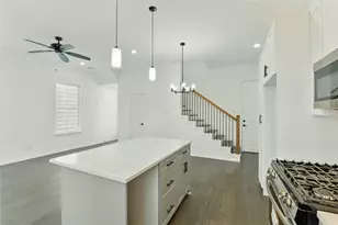 9902 Clark Rd, Houston, TX 77076 - Photo 7