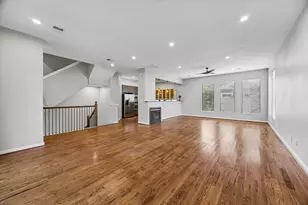 3717 Stanford St, Houston, TX 77006 - Photo 9