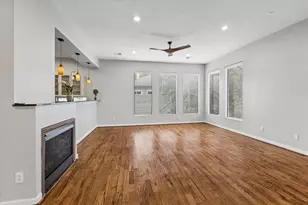 3717 Stanford St, Houston, TX 77006 - Photo 5