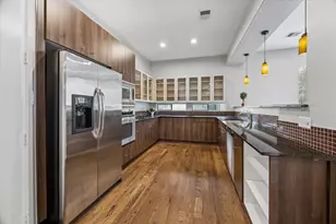 3717 Stanford St, Houston, TX 77006 - Photo 11