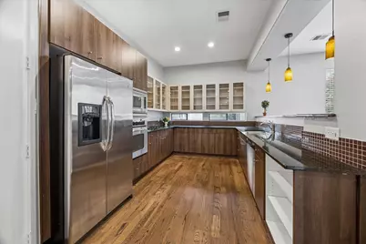 3717 Stanford Street #C, Houston, TX 77006 - Photo 13