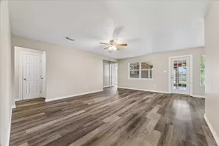 5415 Timpani Dr, Friendswood, TX 77546 - Photo 3