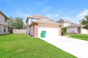 12613 Rio Lindo St, Rosharon, TX 77583 - Photo 1