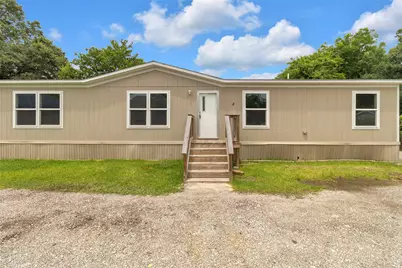 5313 2nd St, Crosby, TX 77532 - Photo 1