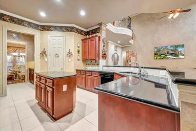 15406 Driftwood Oak Court, Houston, TX 77059 - Photo 29