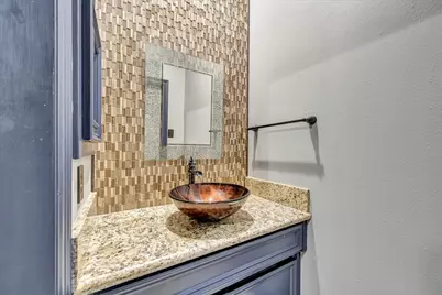 15406 Driftwood Oak Court, Houston, TX 77059 - Photo 47