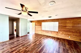 2691 Fm 1862, Blessing, TX 77465 - Photo 5
