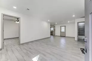 8225 Carolwood Dr, Houston, TX 77028 - Photo 5