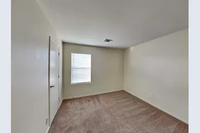 1818 Day Lily Way, Houston, TX 77067 - Photo 9