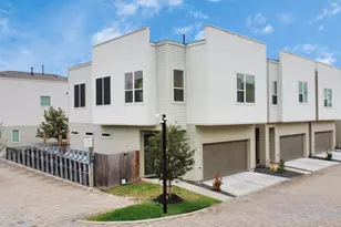 619 Thornton Oaks Ln, Houston, TX 77018 - Photo 1