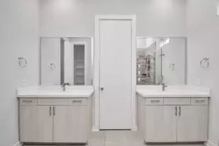 619 Thornton Oaks Ln, Houston, TX 77018 - Photo 23