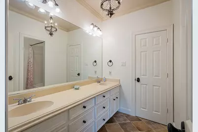 4601 Birch Street, Bellaire, TX 77401 - Photo 29