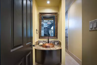 4601 Birch Street, Bellaire, TX 77401 - Photo 25