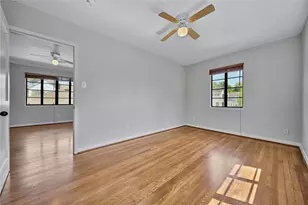 216 1/2 Munford St, Houston, TX 77008 - Photo 15