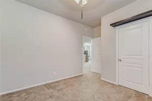 814 Mills Creek Ln, La Marque, TX 77568 - Photo 19