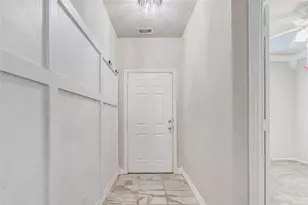 814 Mills Creek Ln, La Marque, TX 77568 - Photo 7