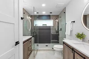 1826 Woodcrest Dr, Houston, TX 77018 - Photo 17