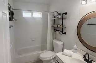 16393 Danika Oak Dr, Conroe, TX 77306 - Photo 3