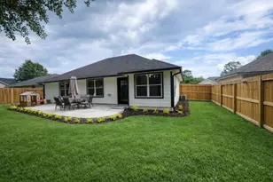 16393 Danika Oak Dr, Conroe, TX 77306 - Photo 5