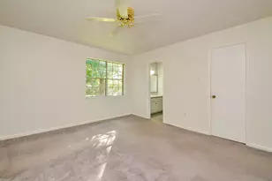 5864 Doliver Dr, Houston, TX 77057 - Photo 11