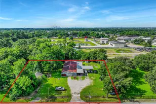 132 Hambrick Rd, Houston, TX 77060 - Photo 1