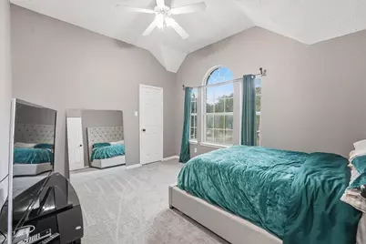 14002 Hollow Canyon Lane, Rosharon, TX 77583 - Photo 19