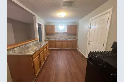 5501 Menard Avenue, Galveston, TX 77551 - Photo 3