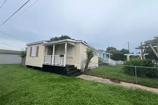 5501 Menard Ave, Galveston, TX 77551 - Photo 1