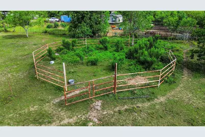 124 County Road 621, Dayton, TX 77535 - Photo 5
