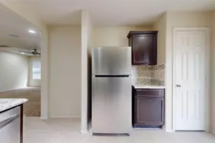 16510 Mandate Dr, Houston, TX 77049 - Photo 17