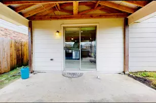 16510 Mandate Dr, Houston, TX 77049 - Photo 9